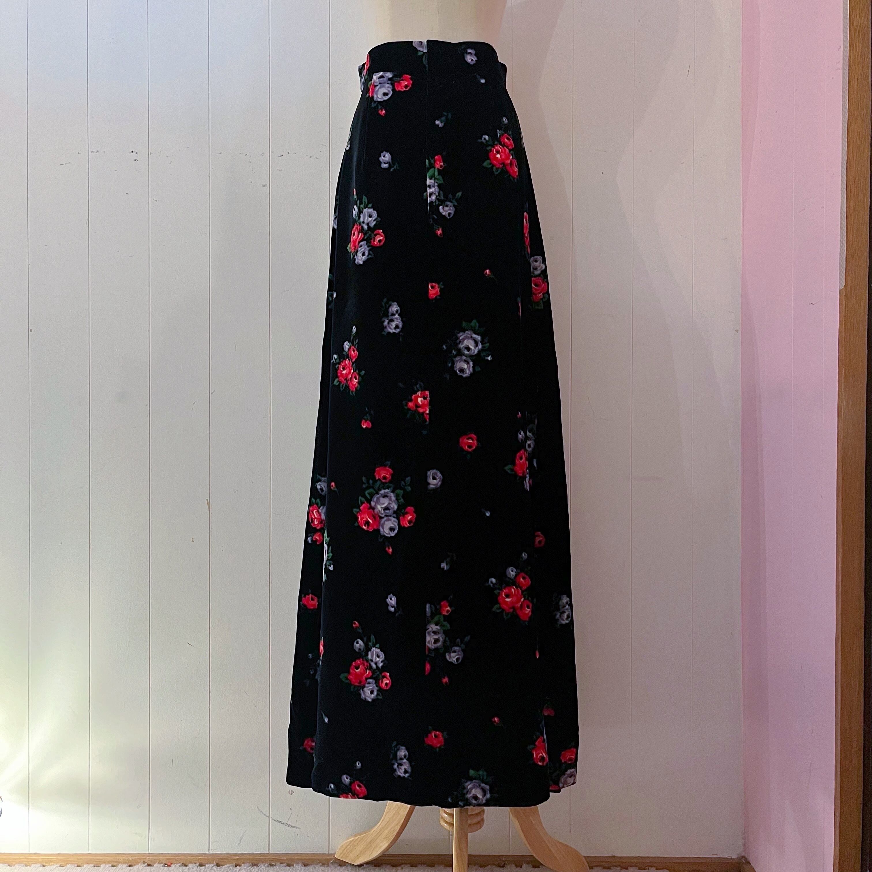 black rose velvet long skirt
