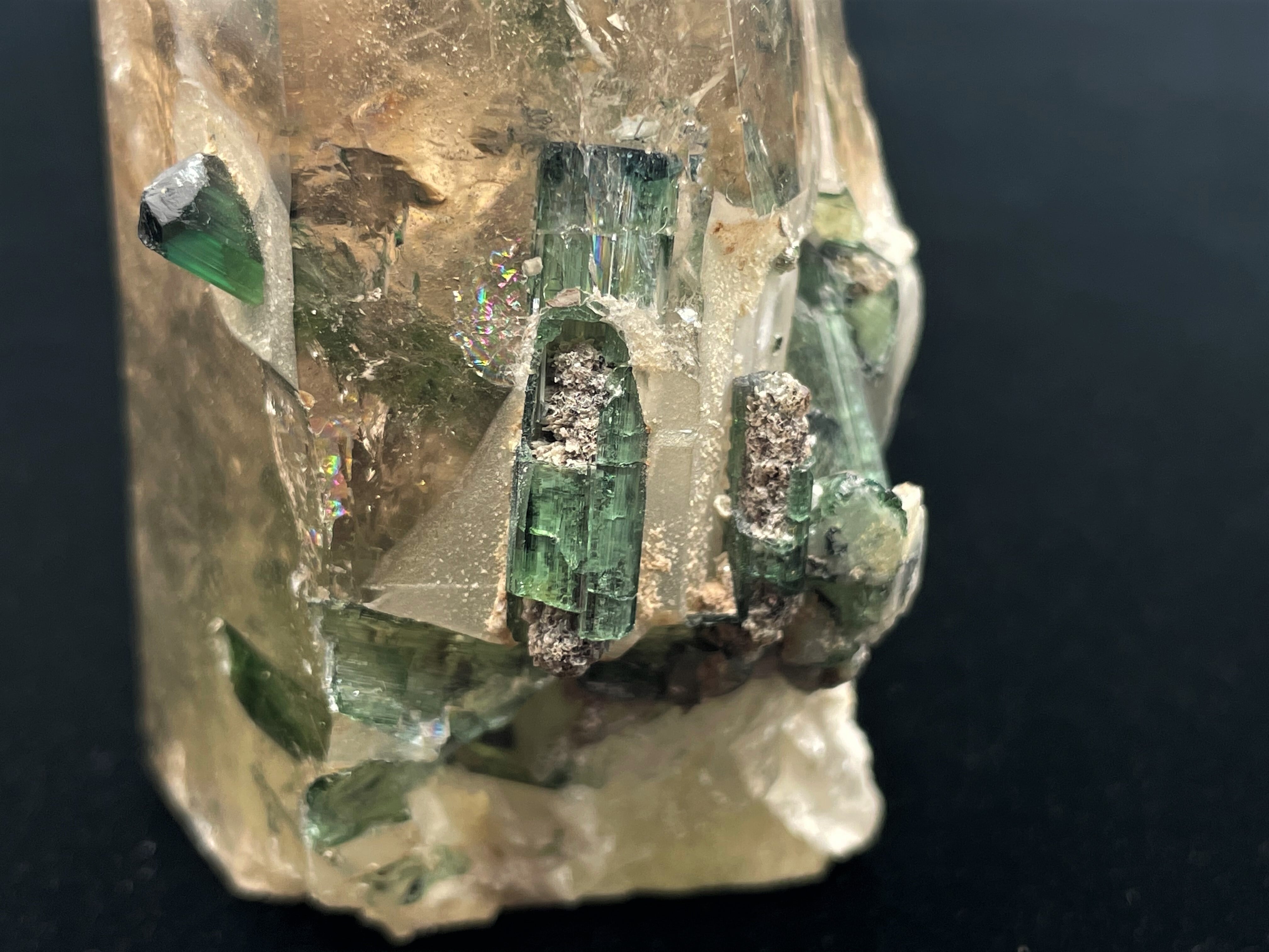 ポリッシュポイント（トルマリンinクォーツ）