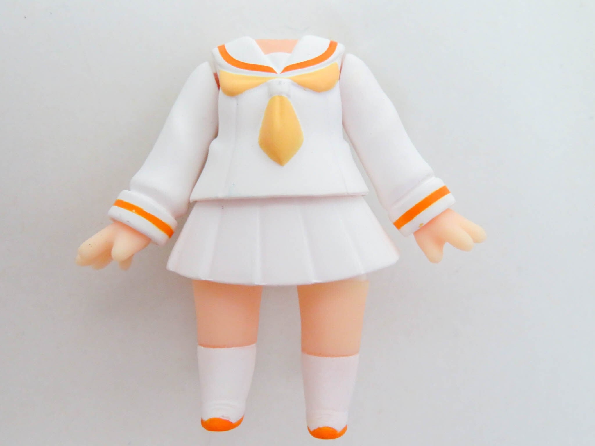 再入荷【208】 暁美ほむら 制服Ver. 体パーツ 制服 ねんどろいど