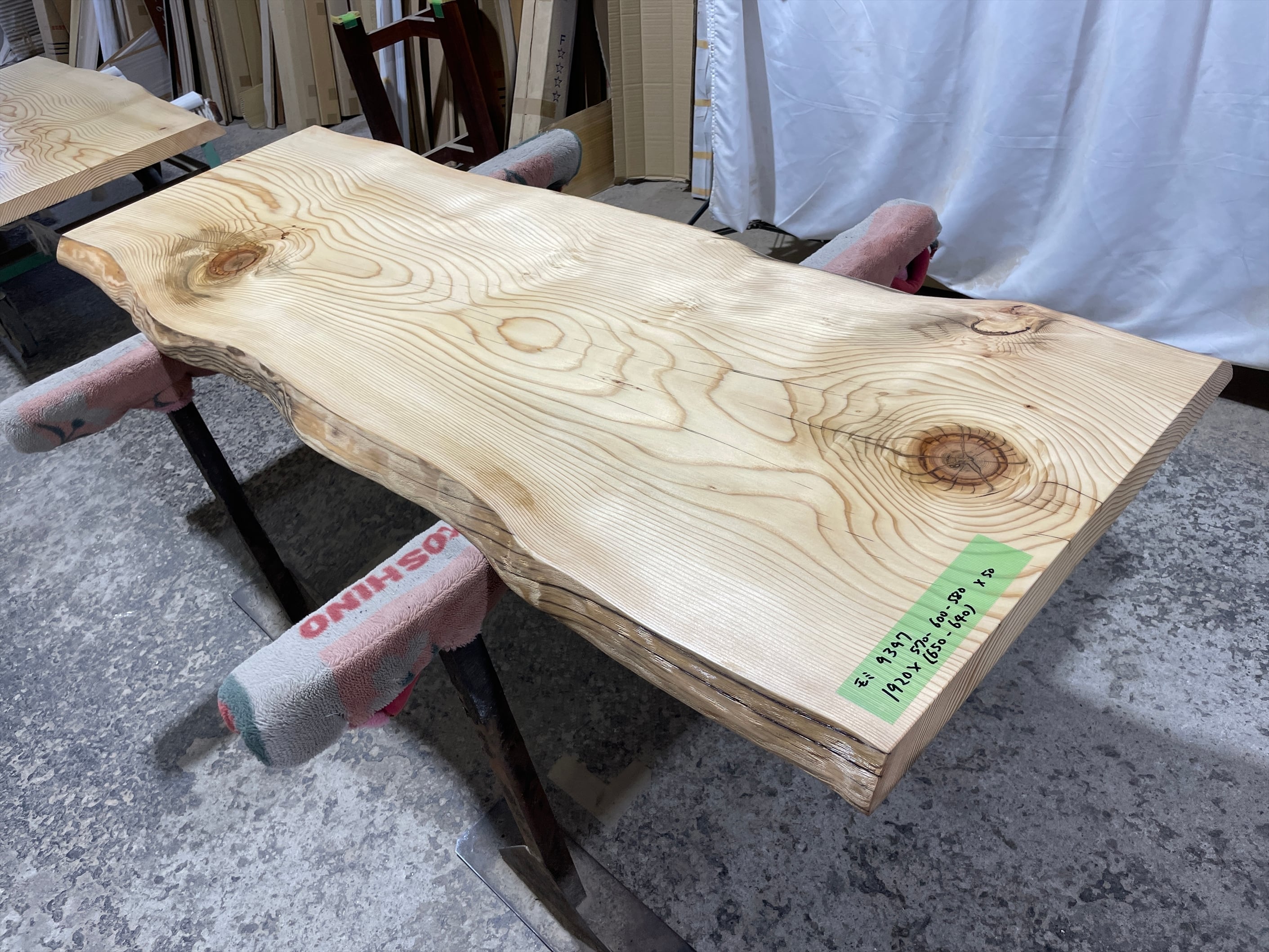 デスク | 銘木無垢材一枚板の来宝綜合銘木工業株式会社オンラインストア