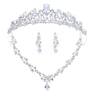 【新着特価】ジルコニア ティアラ ネックレス イヤリング または ピアス 3点セット ヘアピン付属 付け方解説書付き 結婚式 ウェディング コスプレ