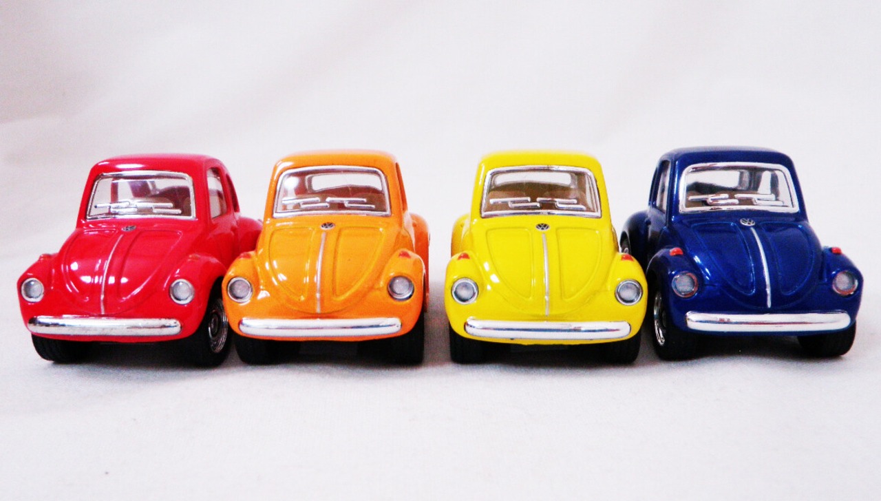 ファニービートル　ミニプルバックカー ★