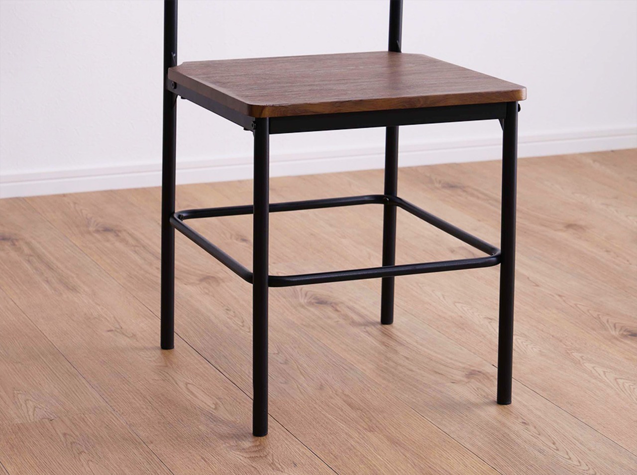 ヴィンテージ背もたれ付きチェア2脚セット