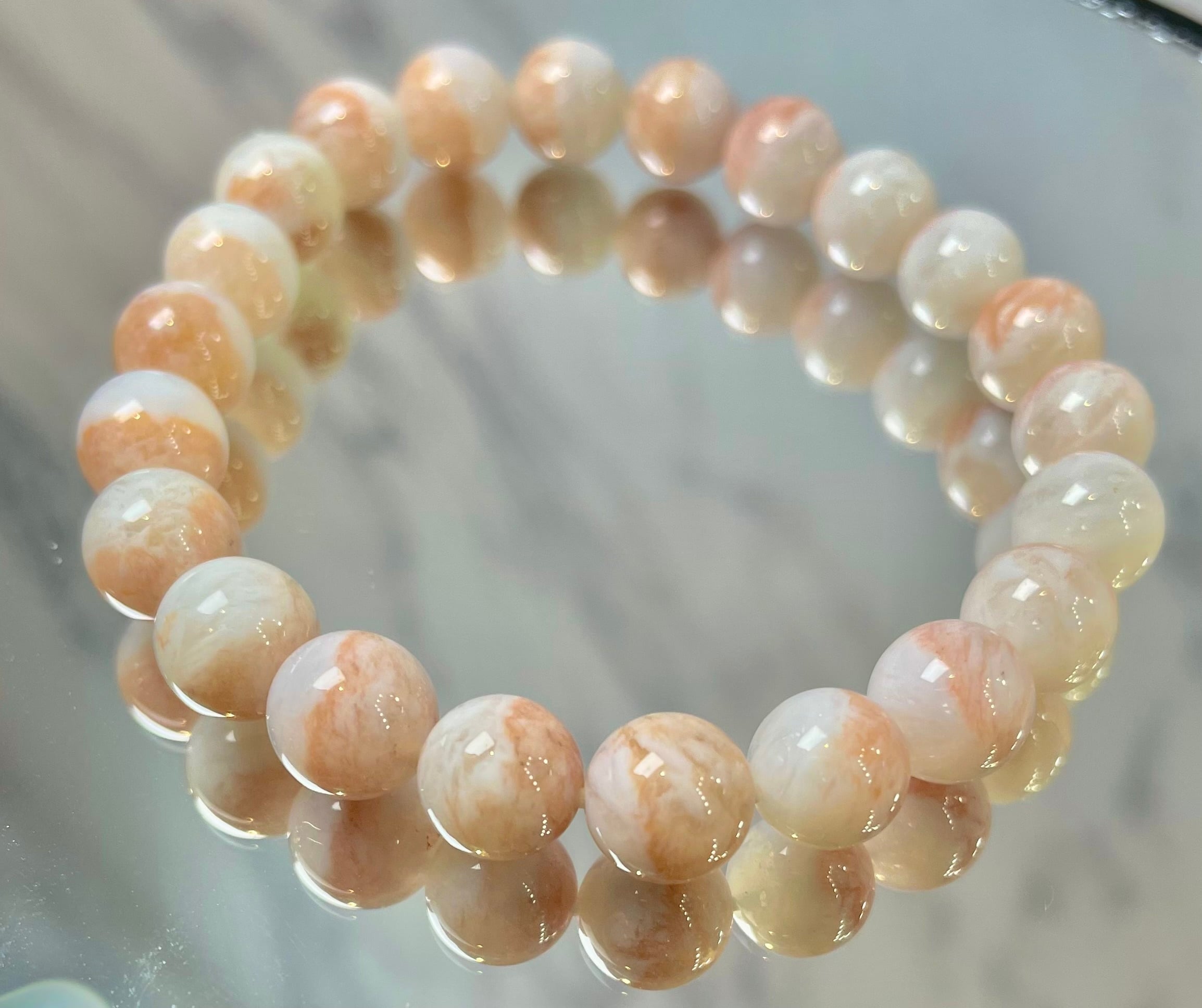 サゲニティッククォーツ】ホワイトとピンクが調和する輝き 天然石