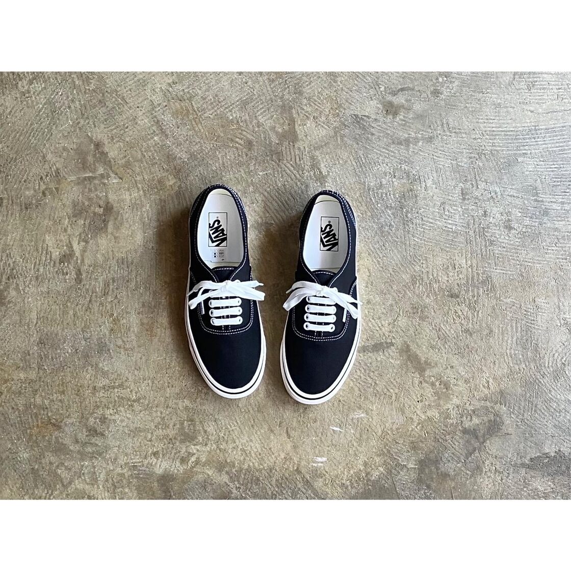 VANS(バンズ) ANAHEIM FACTORY『AUTHENTIC 44 DX』BLACK(MENS) | PAY 