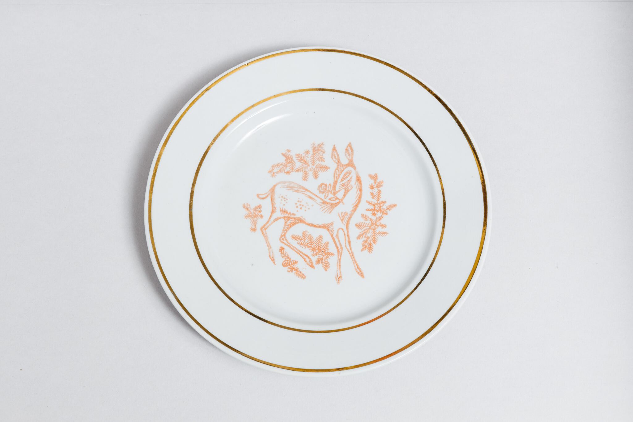 ヴィンテージ 鹿柄の皿 ハイタ磁器工場 旧ソ連 0286