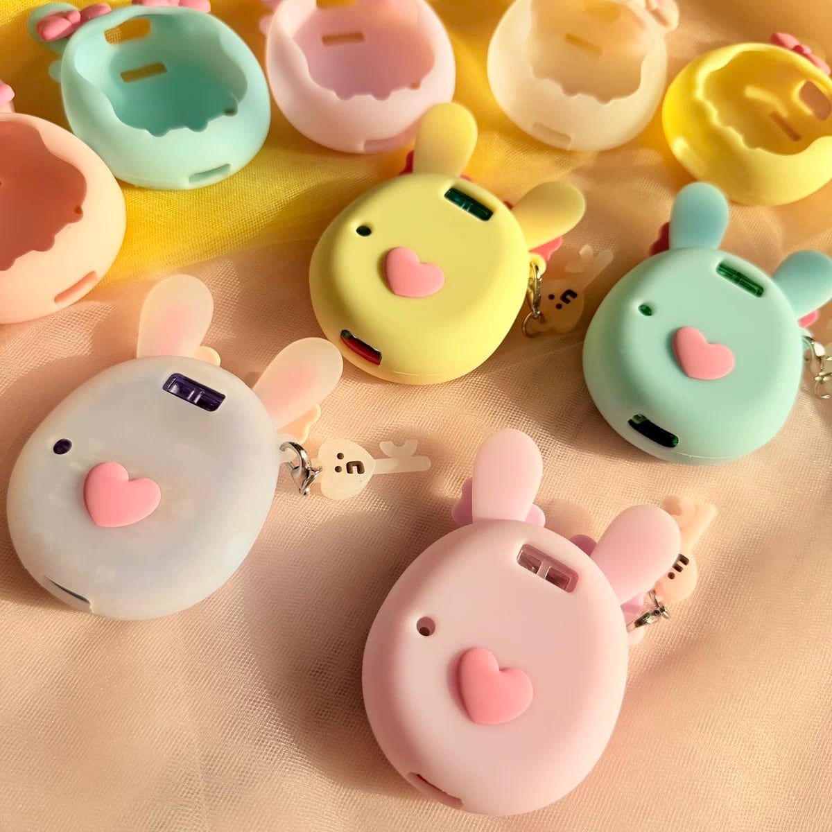 たまごっちuniカバー★ 【くま/うさぎ/ねこ】 たまごっちユニ専用のうさぎシリコンカバー | キラメキおもちゃ