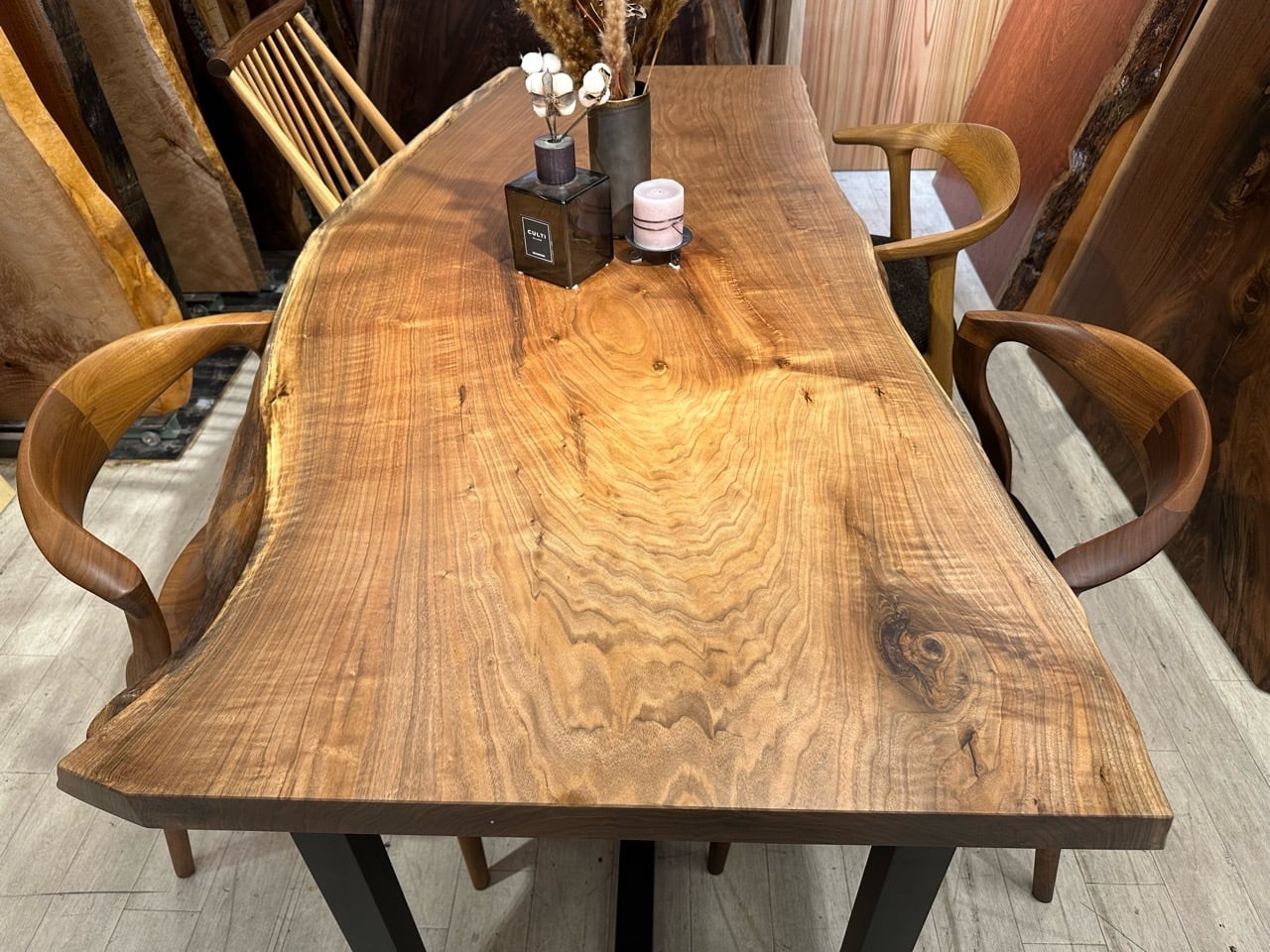 胡桃の木　一枚板　和風テーブル 胡桃の木 一枚板 和風テーブル 胡桃（クルミ）_1800×650-850-750×