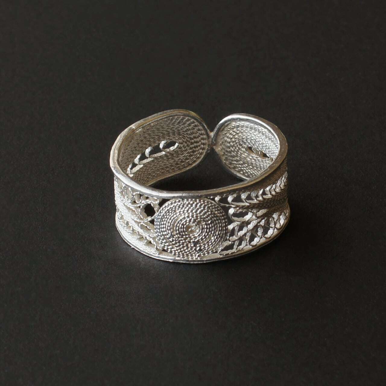 シングル サークル リング / 銀線細工（指輪） | マルタフィリグリー