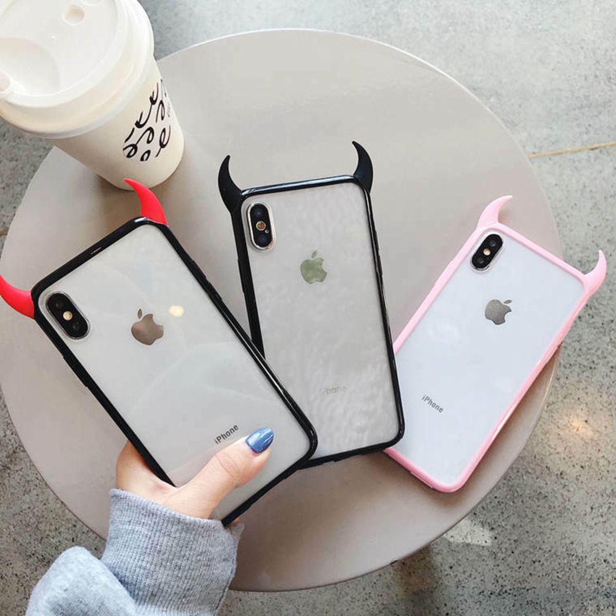 Iphoneケース 韓国 スマホケース 流行り おしゃれ シンプル モノトーン 白 黒 大人 枠 アイフォンケース Se Iphone 11 Pro Xsmax 在庫限り 再入荷なし Iphone 91 Ashop Iphoneケース 通販 ショルダー付き Iphoneケース Iphone11pro ブラック 韓国 黒 Munsterdancing Com