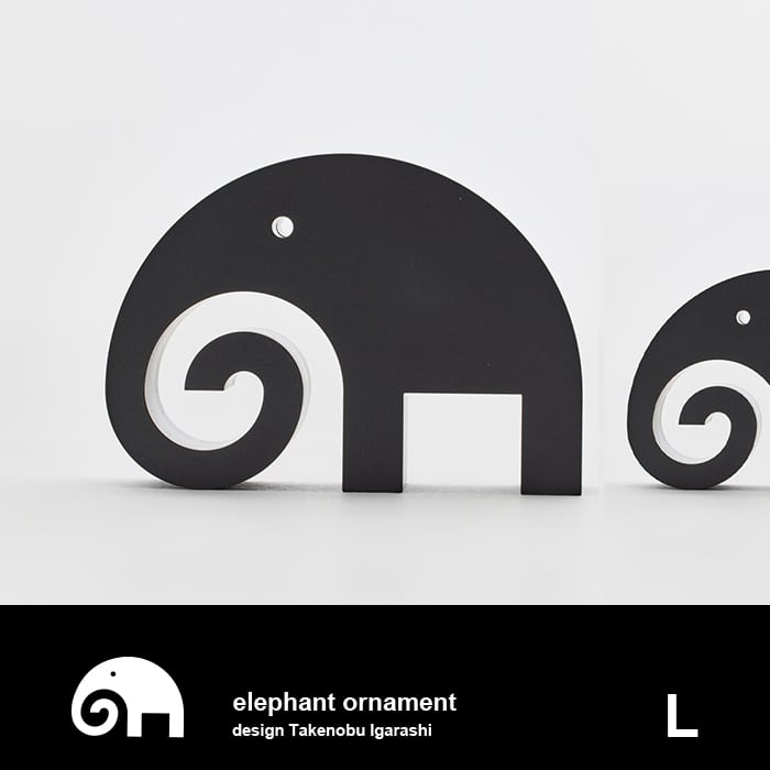 連なる7匹の象の彫刻　台付置物 elephant ornament L / 五十嵐威暢 ゾウのオーナメント オブジェ
