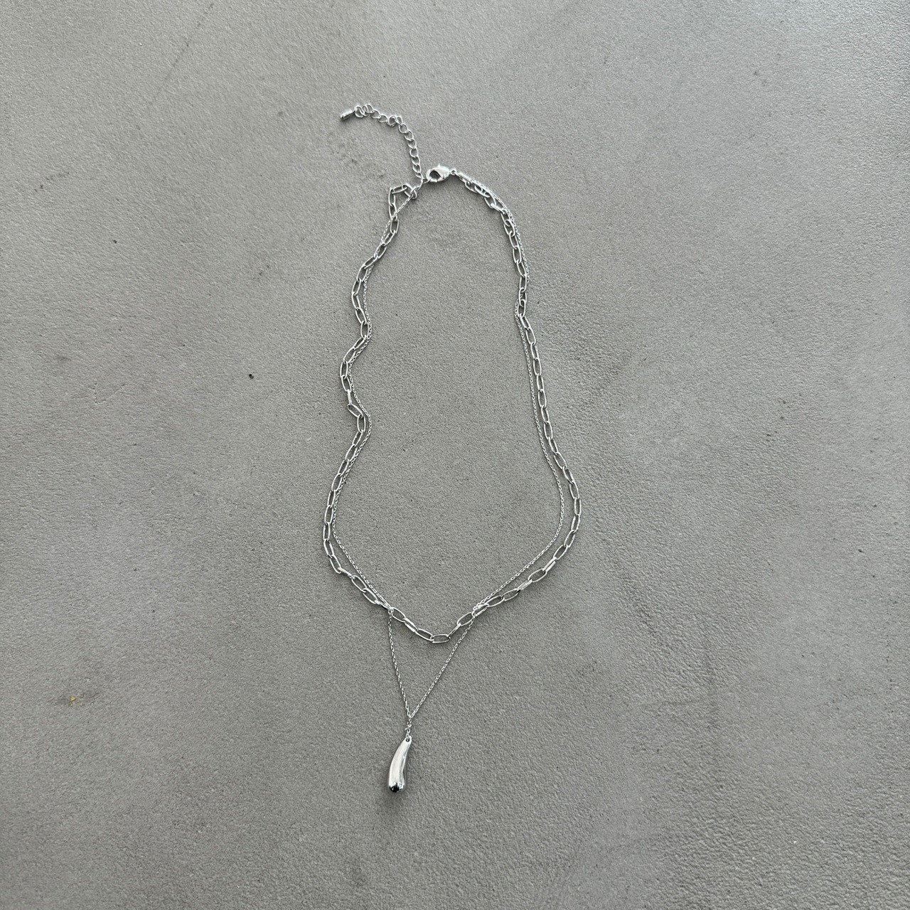 double chain motif necklace/silver