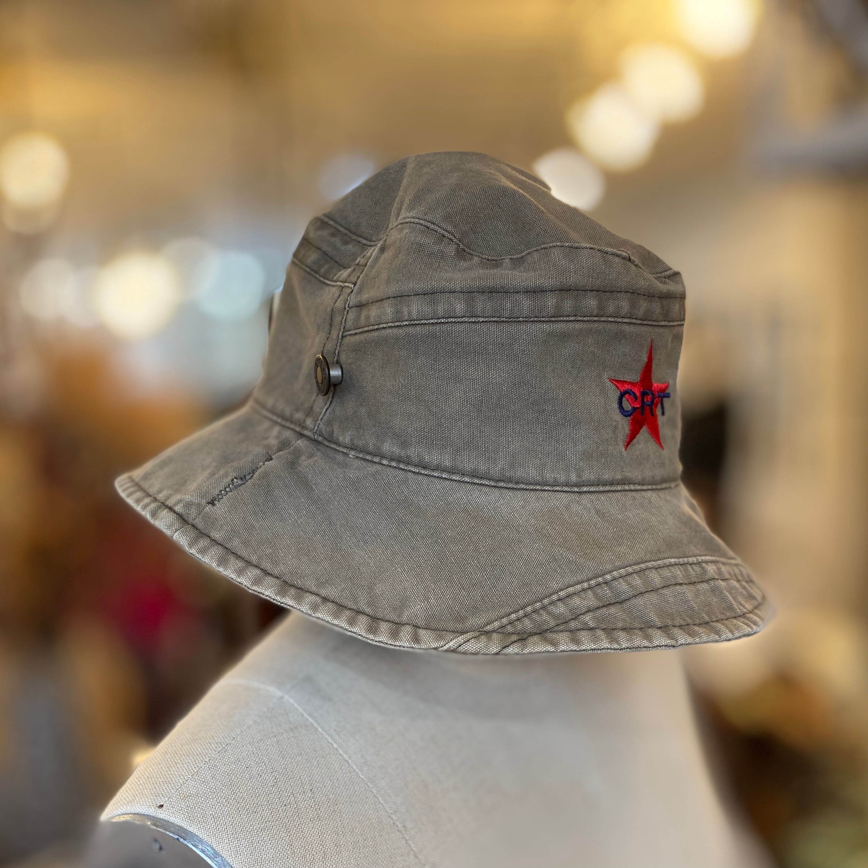 人気ブランドの トワルドジュイ柄 バケットハット 帽子 ピンク ボタニカル