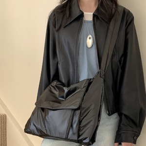 one-shoulder bag　J00442