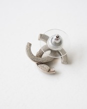 〈CHANEL〉CC Mark Rhinestone Earrings 2012AW