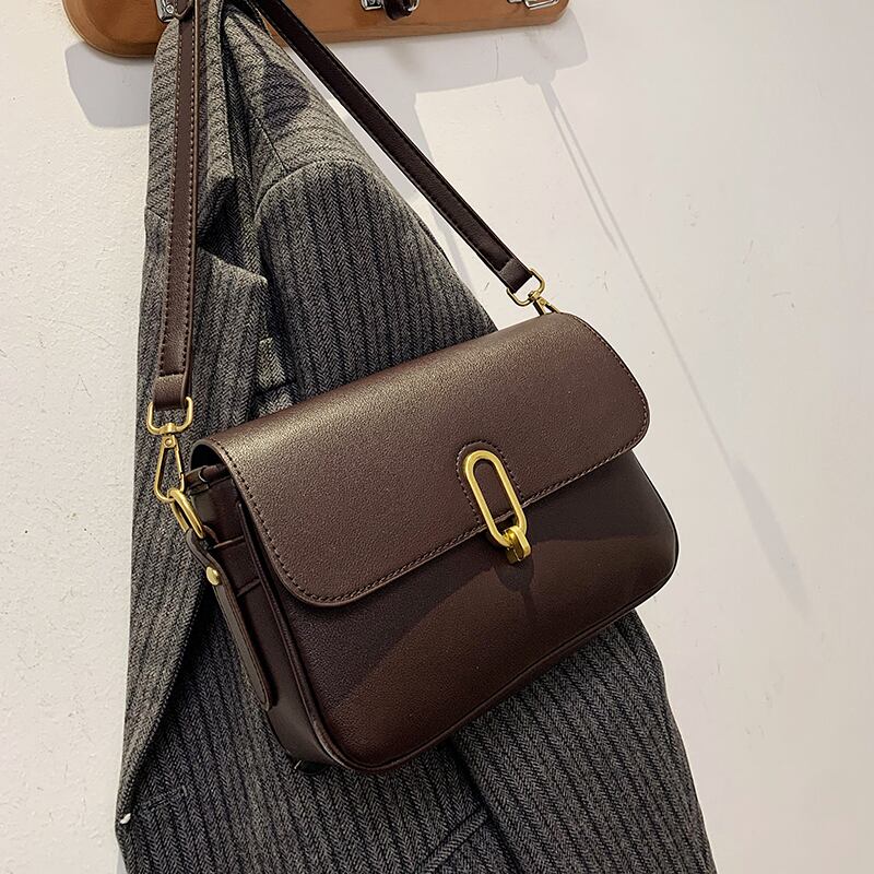 レッドスタンダードオータムウィンタースタイル レトロ 秋物 冬物 スクウェア メッセンジャーバッグ Tiancai_Wing_Bag61607173567