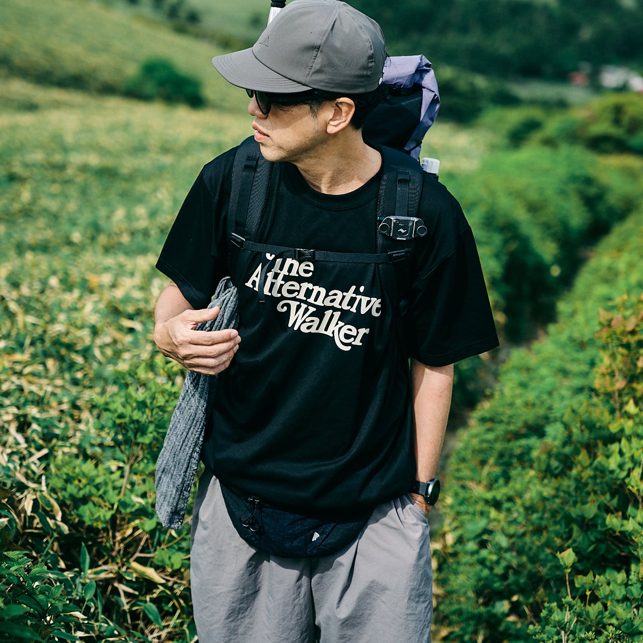 ALTERNA Tee