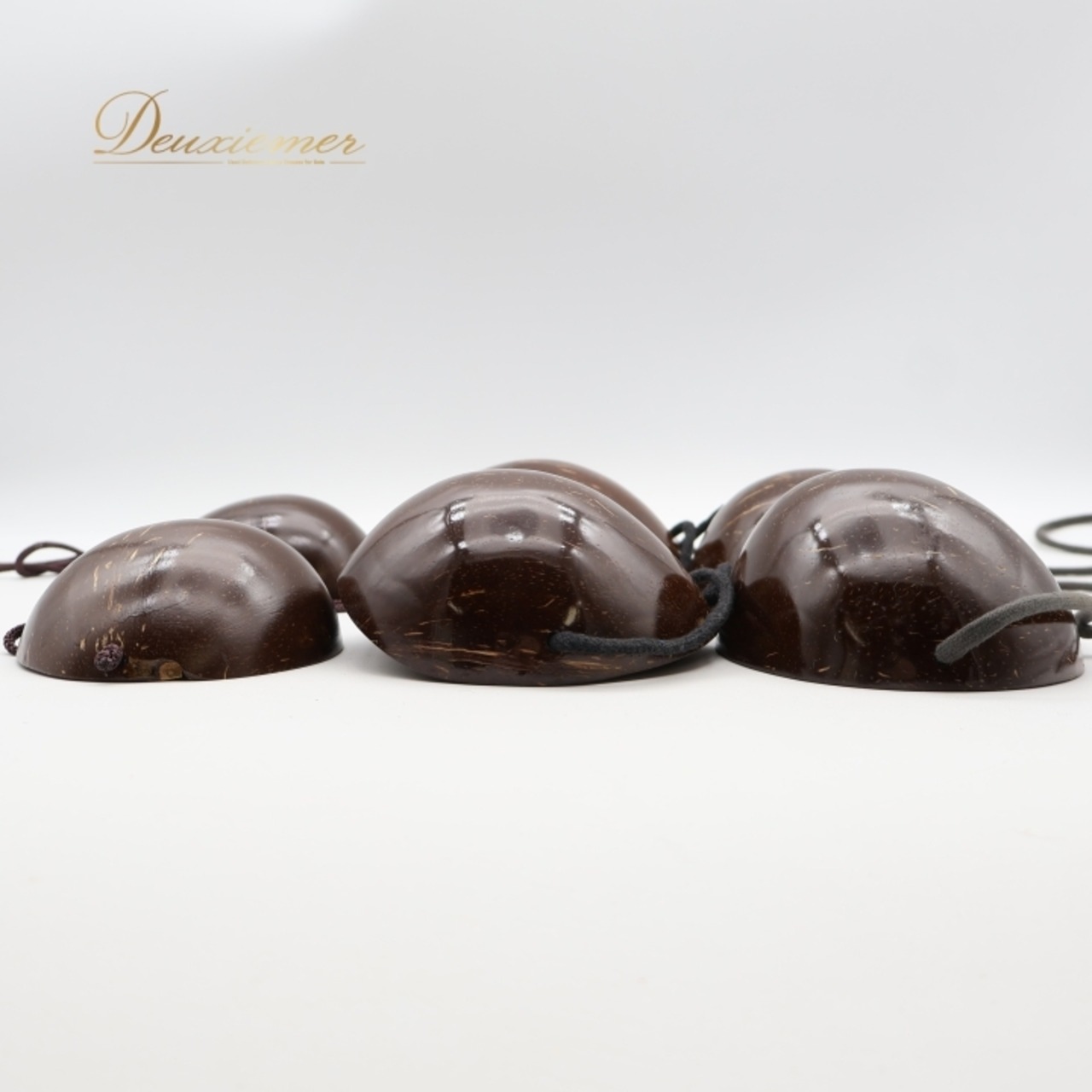 タヒチアンダンス 衣装 まとめ売り 全3点 セット ブラウン系 ココブラ ココナッツブラ フラダンス 茶 紐 オテア フラ ダンス ダンス衣装 イベント ステージ 練習 レッスン 艶 光沢