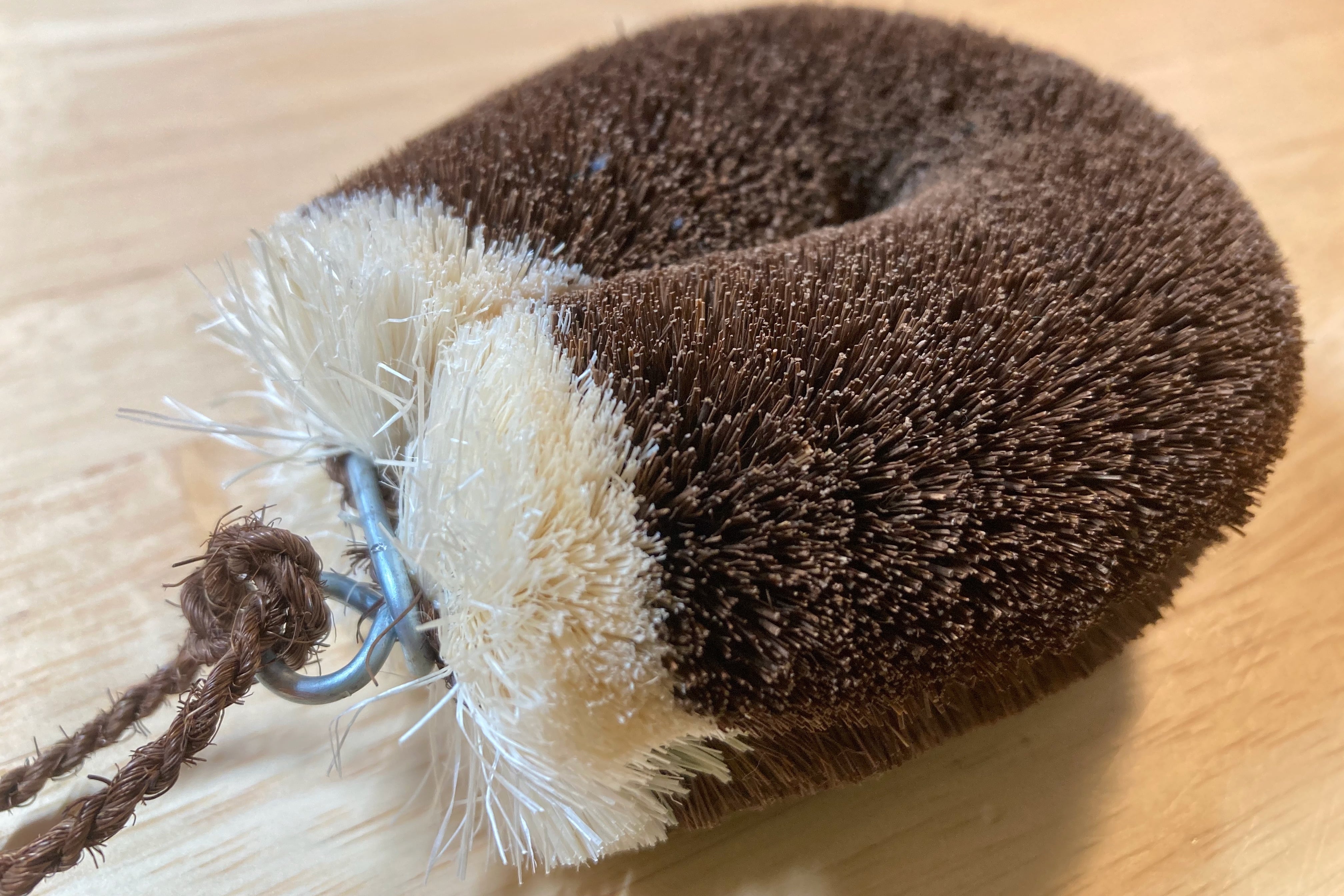 ねこのこたわし（ホタル）/棕櫚の引っ掛け紐