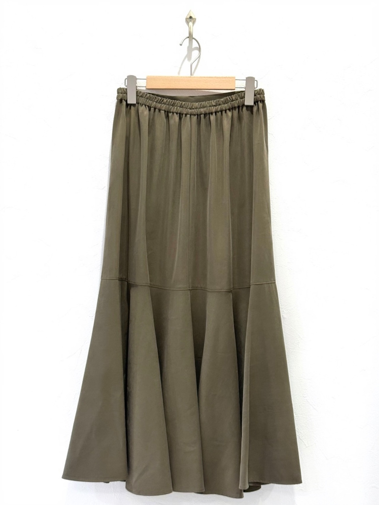 裾切り替えAラインスカート