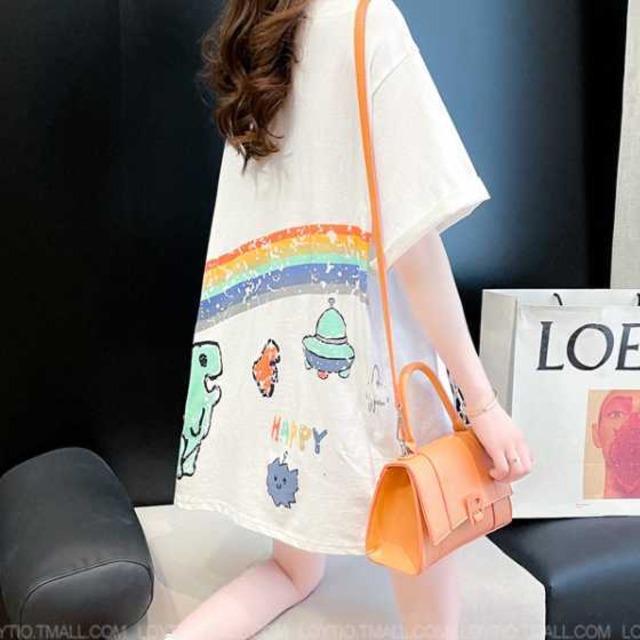 3カラー 手書き風のかわいい恐竜さんｔシャツ バックコンシャス ビッグシルエット オーバーサイズカットソー レディース半袖トップス ラウンドネック チュニック 超ミニ丈ワンピース 春夏 爽やか ポップ クレヨン カラフル 鮮やか Ylis