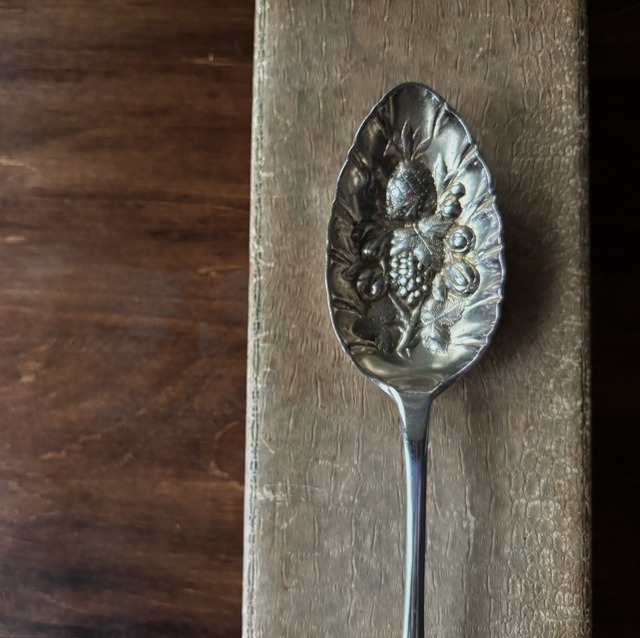 イギリス ベリー用サービングスプーン｜England 1890