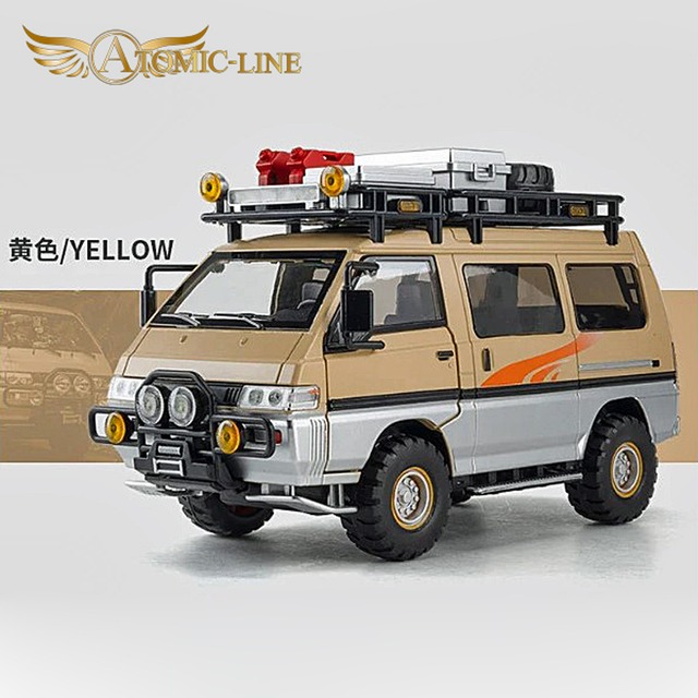 三菱 DELICA デリカ 1/24 ミニカー 全2色 ライト点灯 エンジンサウンド 合金モデル 模型