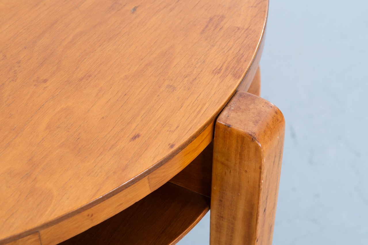 Ilmari Tapiovaara | Model.KP64 Coffee Table