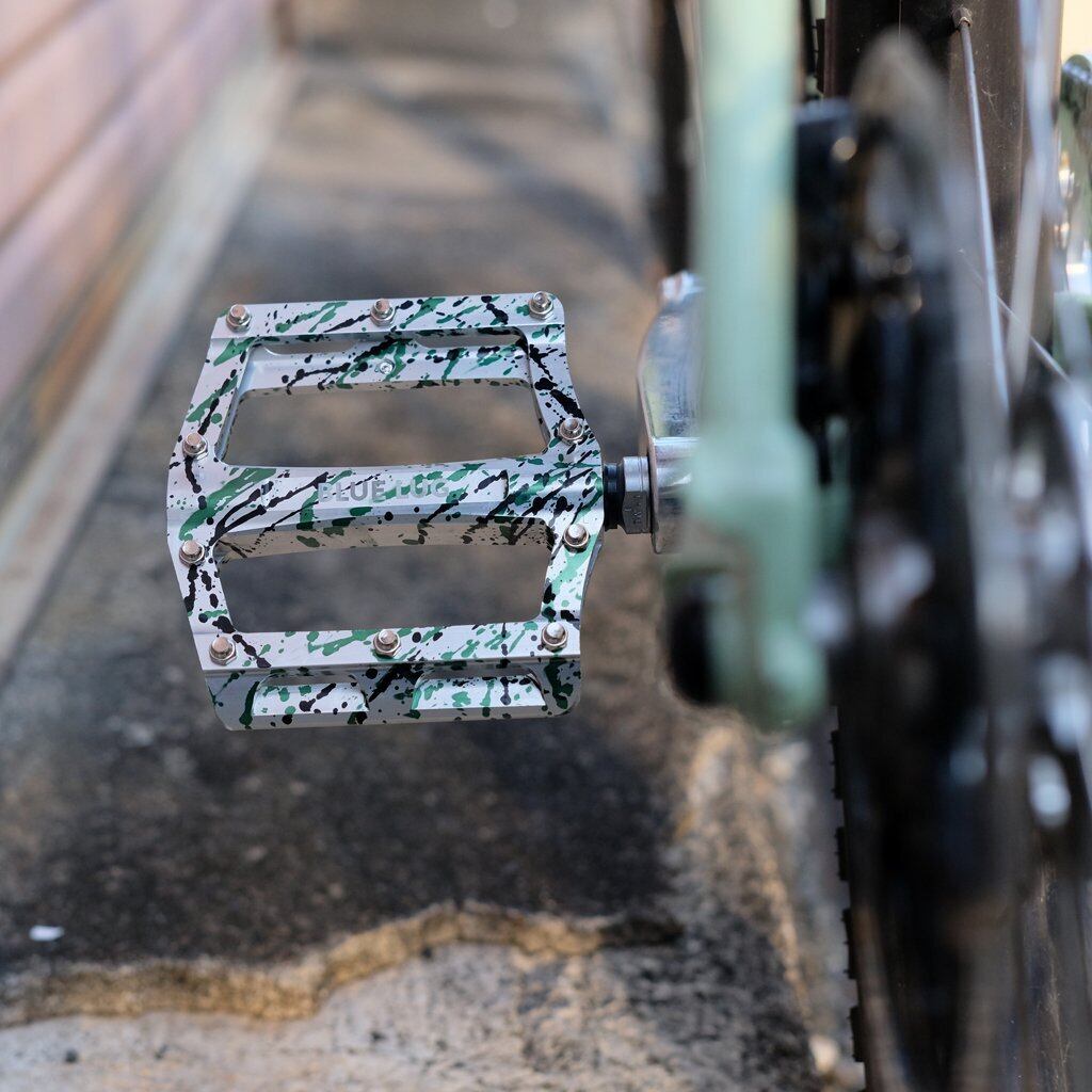 BLUE LUG】SPLASH SHARK PEDAL(SILVER/GREEN/BLACK) | Humhumhug