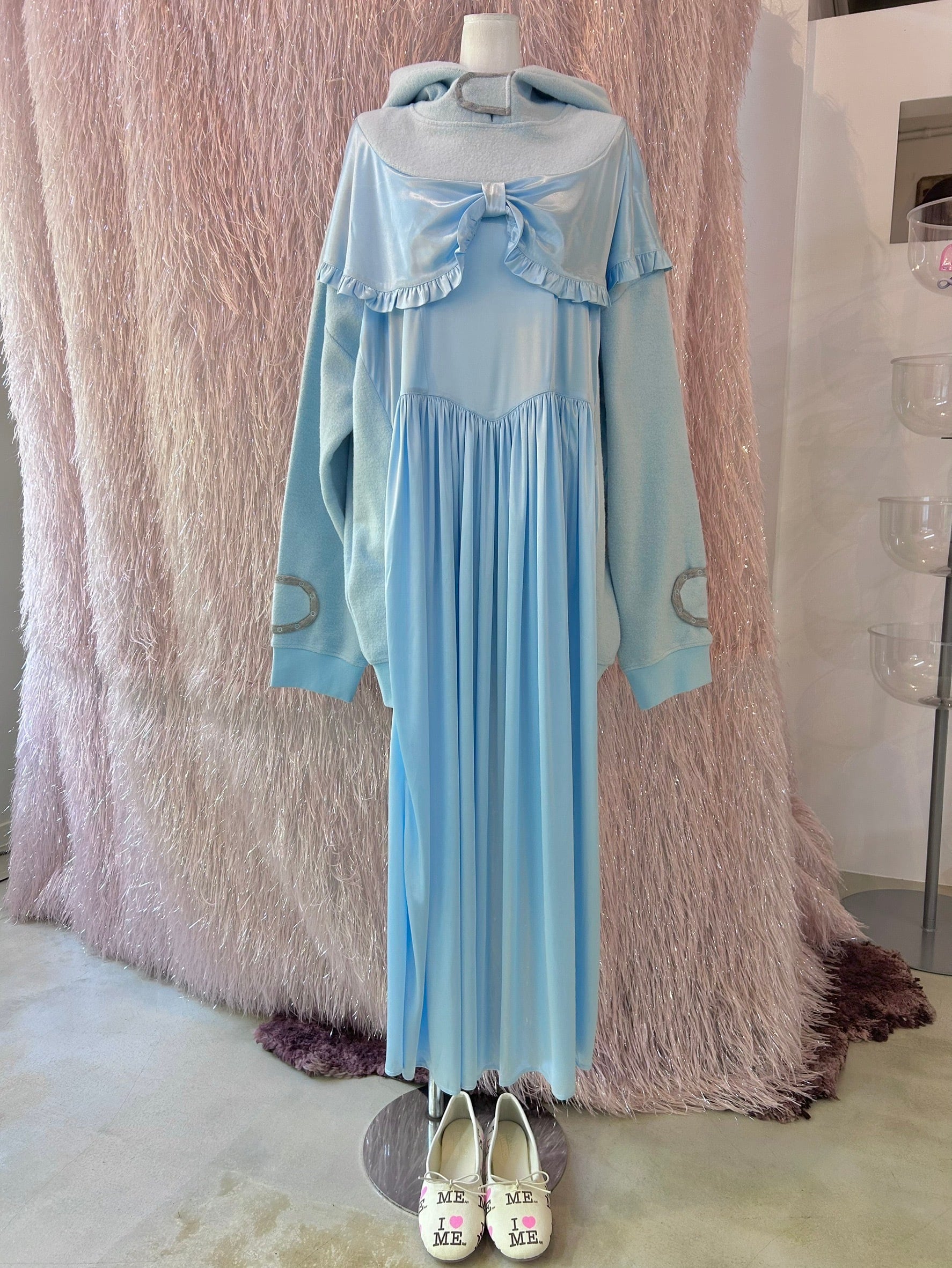 Ashley WILLIAMS GOWN HOODIE / BLUE