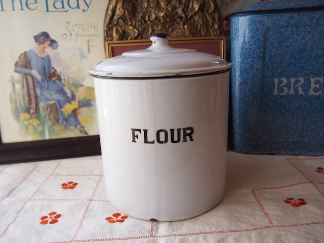 イギリスアンティーク　フラワー缶　FLOUR缶