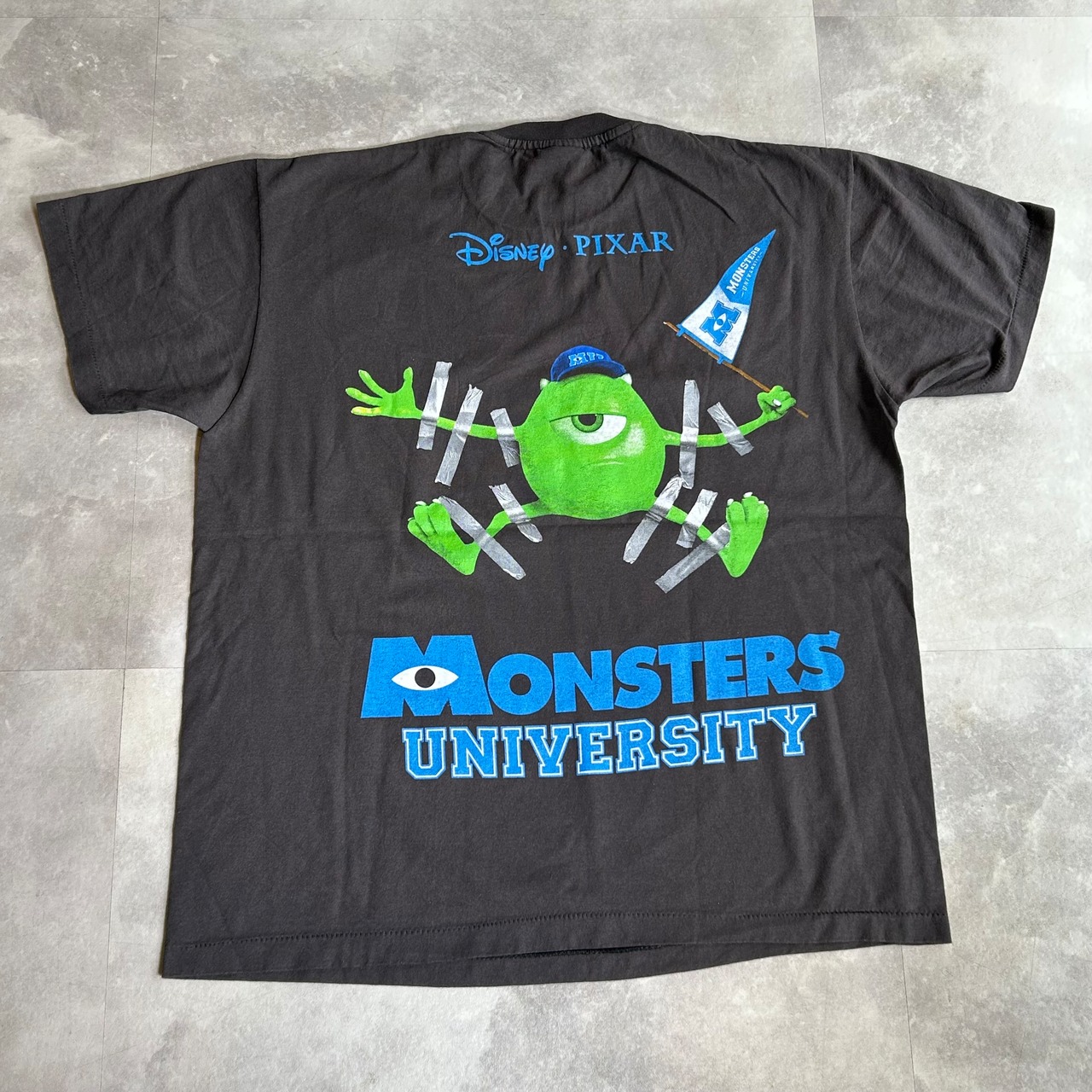 Vintage MONSTERS UNIVERSITY TEE