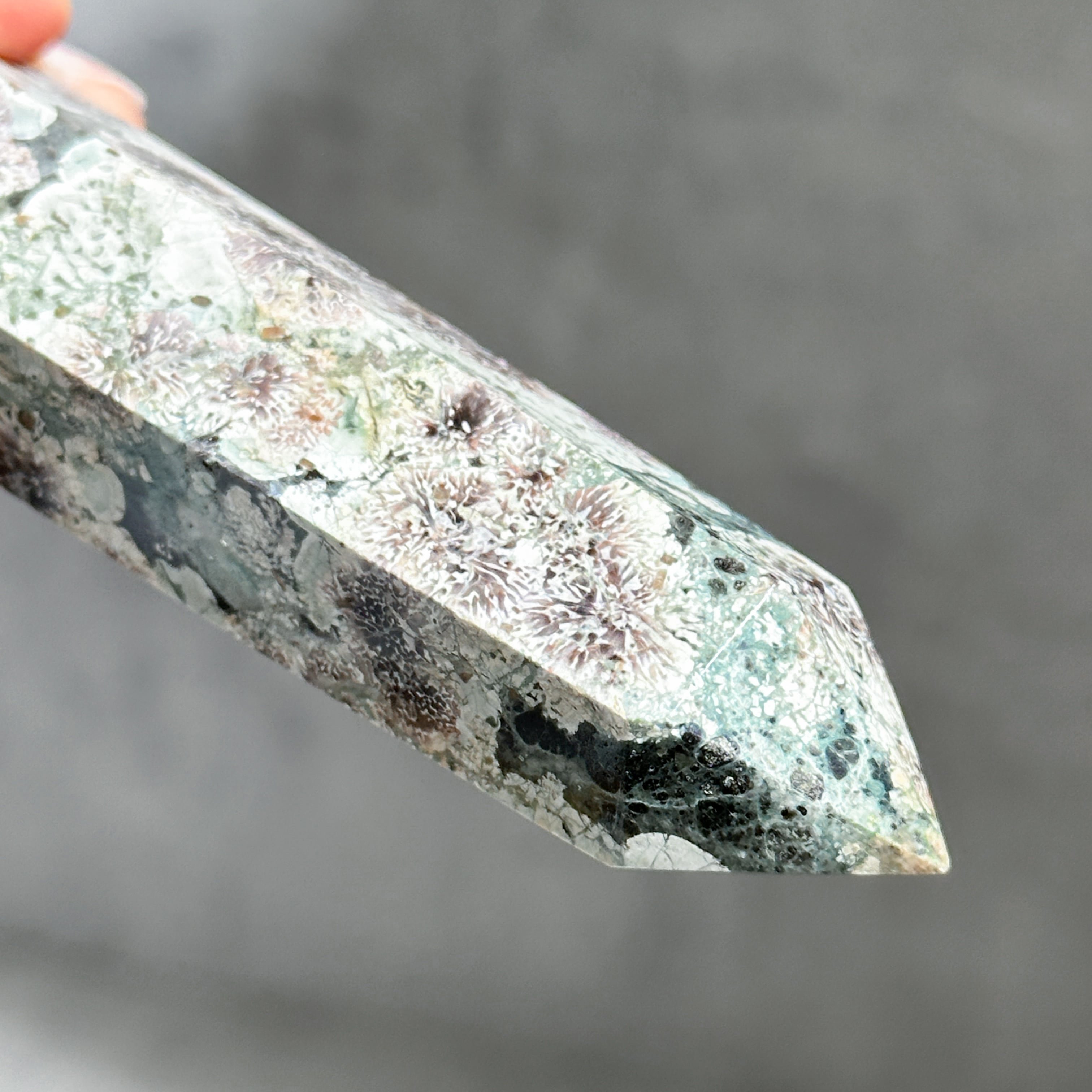 グリーンフラワージャスパー タワー44◇ Green Flower Jasper ◇天然石