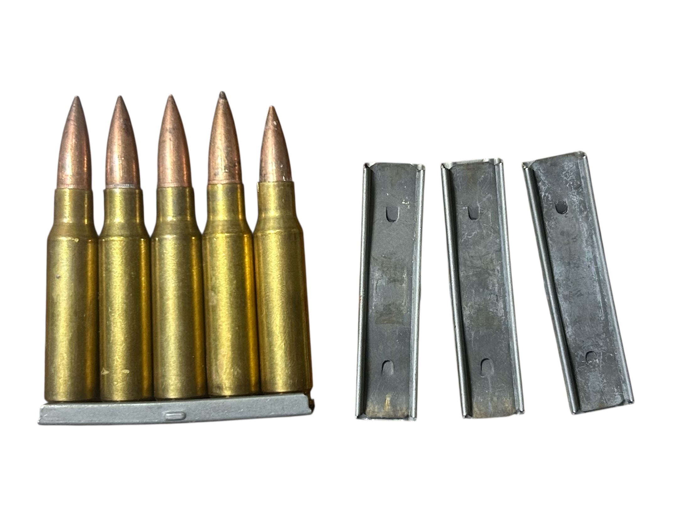 2524 ❶ 米軍放出品 米軍サープラス品が入荷しました 数量が多く片付かなそうなので