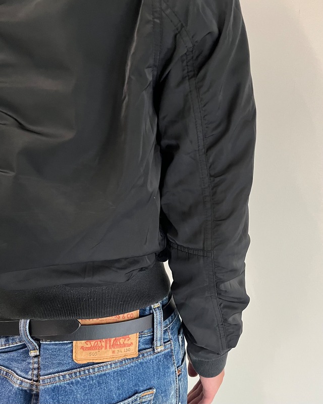 Lee minimal MA-1 jacket