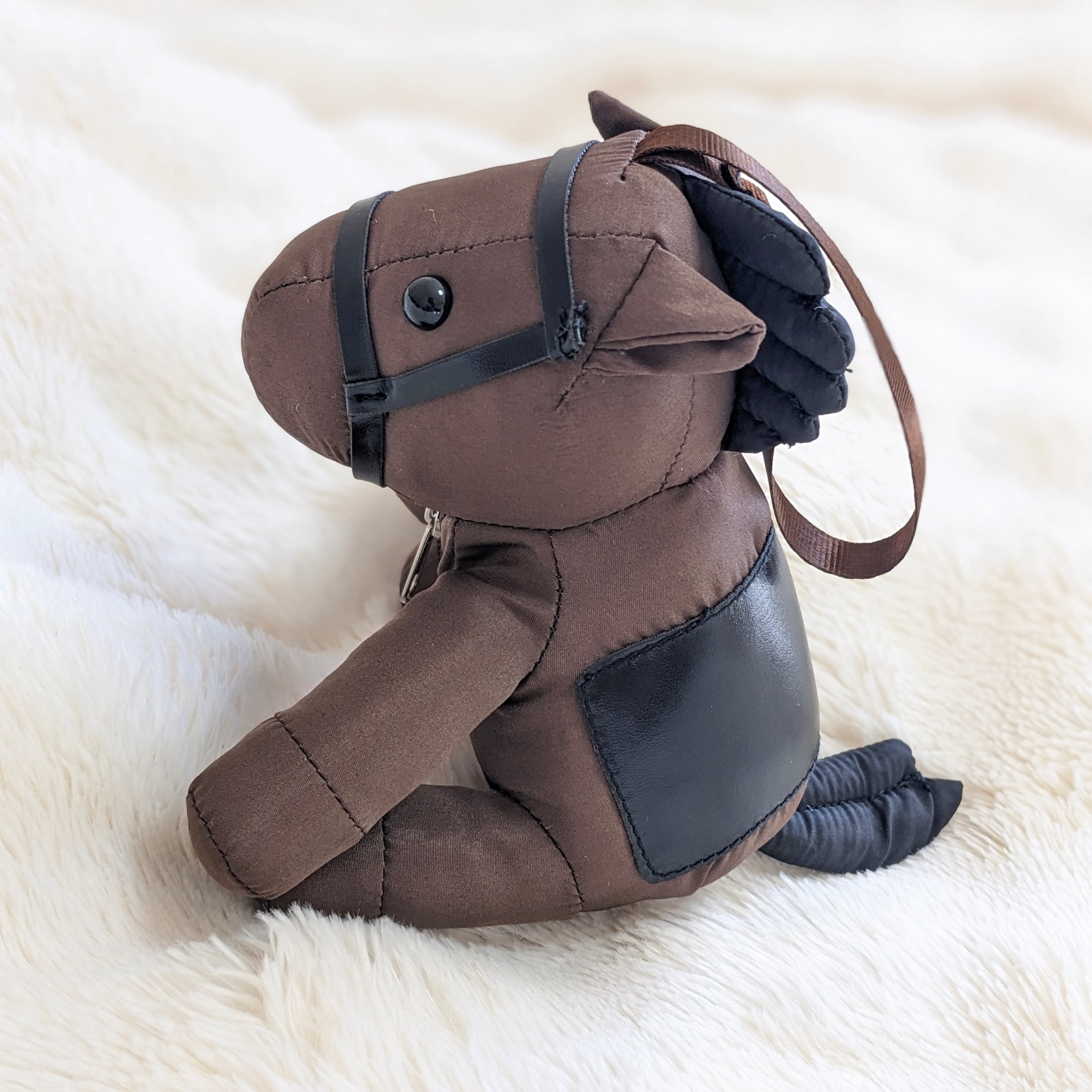 ダークブラウン〉オーダーメイド用 本体 馬ぬいぐるみエコバッグ® | 馬