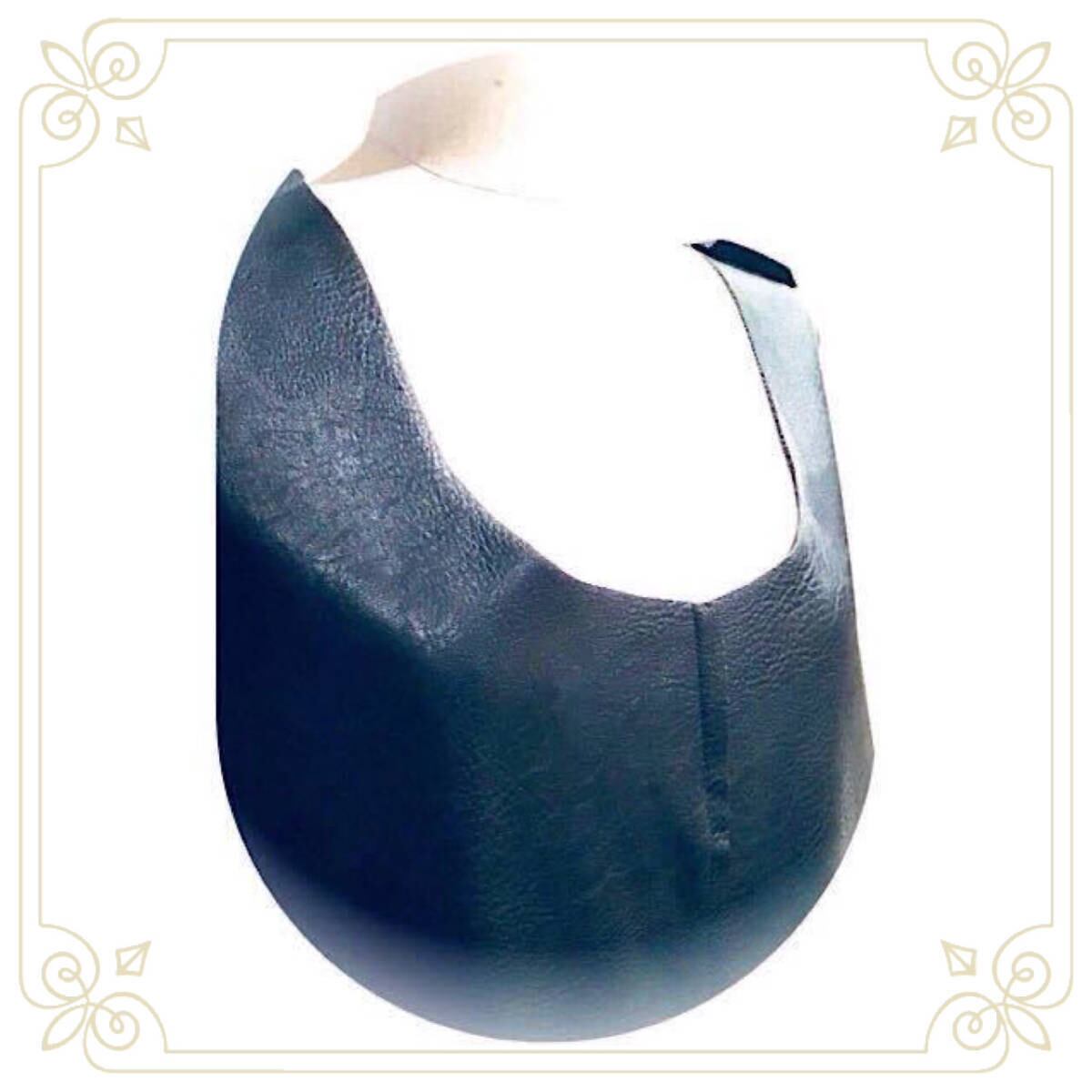 フランス製⚜️フェイクレザー.ビッグシルエット.フリンジ ミニ  