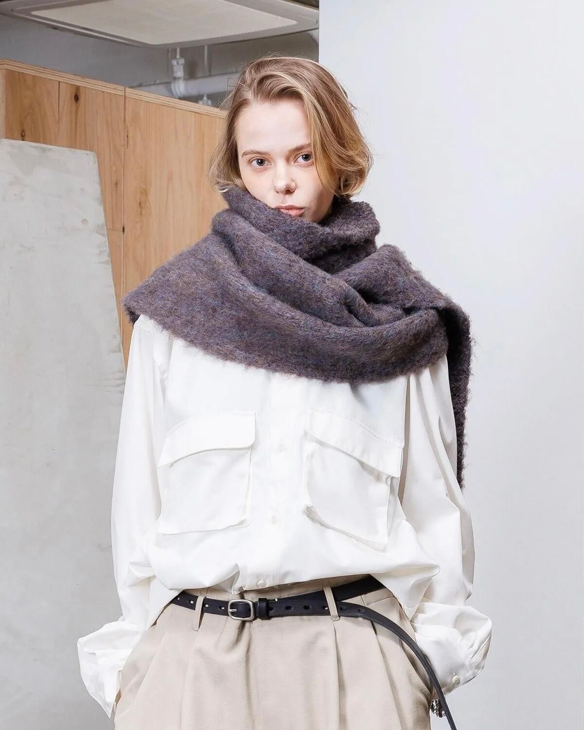 VOAAOV FULLERS TEASEL BRUSHED KNIT Muffler BROWN | nua