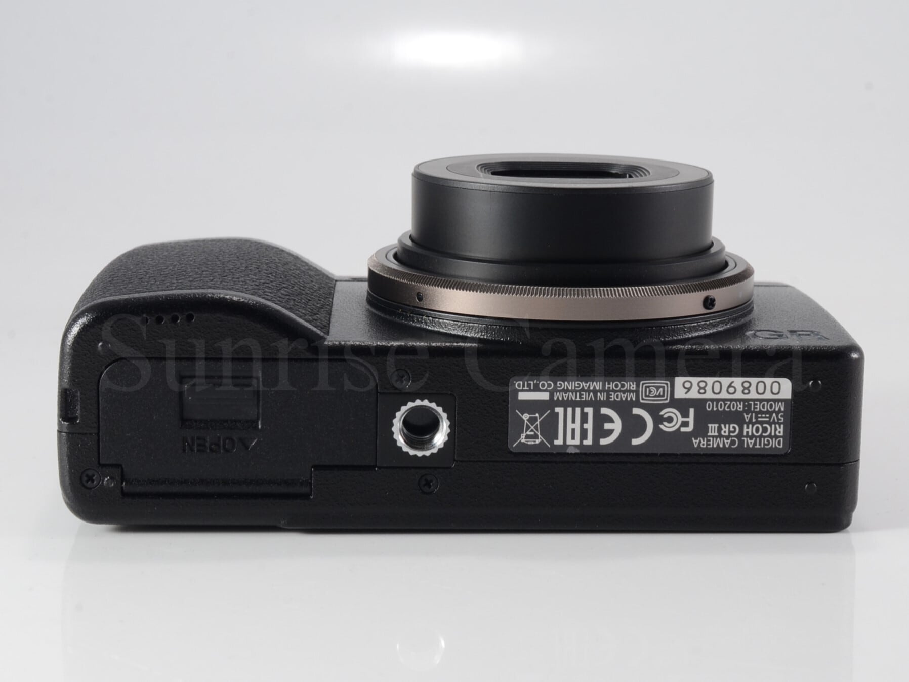 RICOH GRIII コンパクトデジタルカメラ（61017） | サンライズカメラ