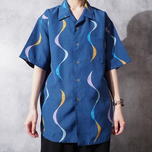 Sway multi color line Design open collar Box silhouette shirt