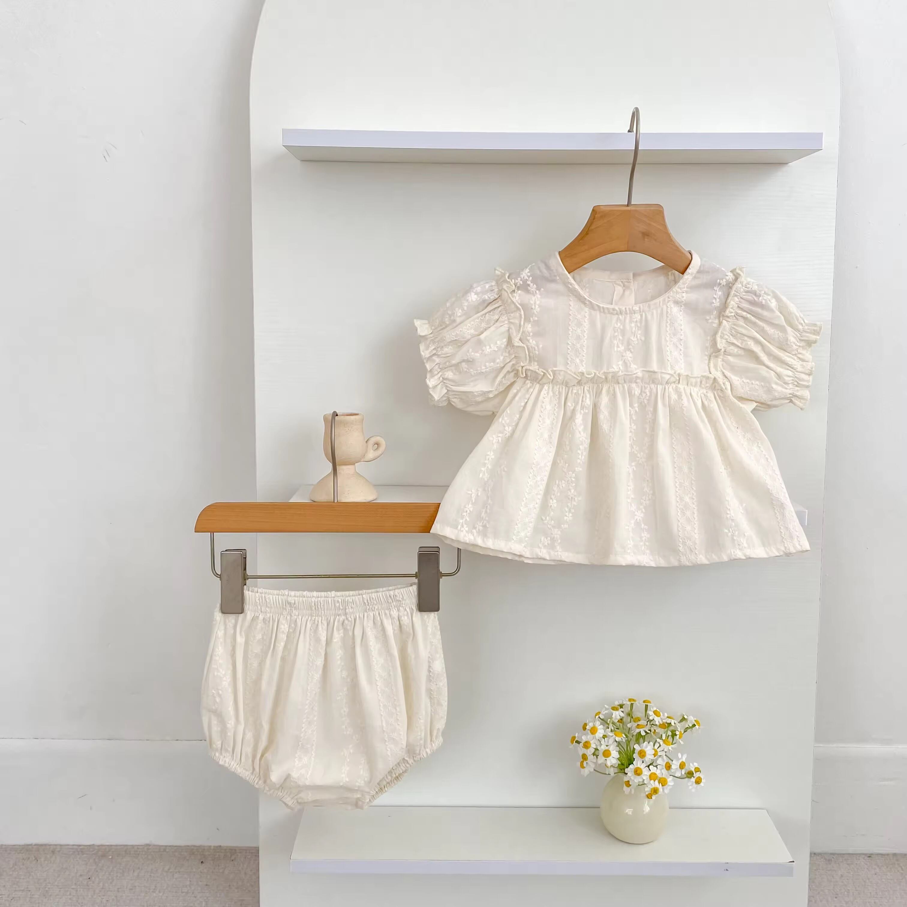 パフスリーブブルマセットアップ