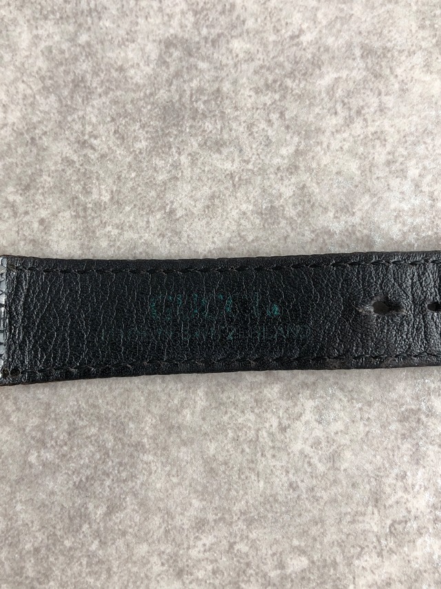 GUCCI グッチ 腕時計 ブラック ゴールド ローマ レザー クウォーツ vintage ヴィンテージ オールド b2b3v5