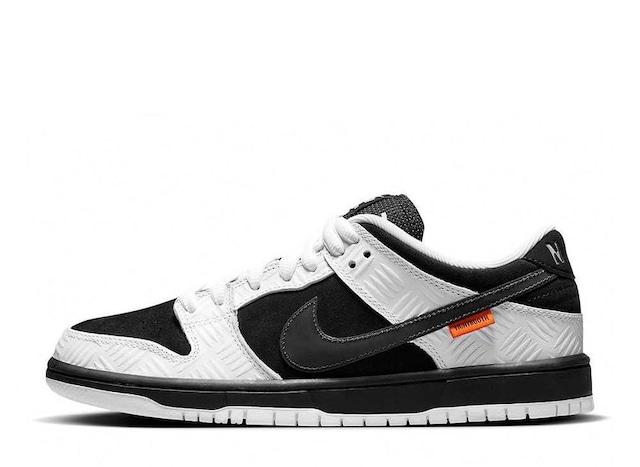TIGHTBOOTH × Nike SB Dunk Low Pro QS "Black and White"