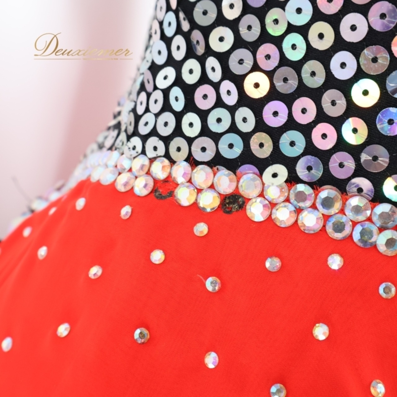 社交ダンス 衣装 スタンダードドレス ワンピース ドレス ブラック系 レッド系 シルバー系 赤 黒 シルバー フロート レース ファー デモ 競技 ボリューム ダンス パーティ 発表会 スパンコール 豪華