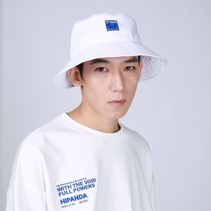 送料無料【HIPANDA ハイパンダ】男女兼用 バケットハット 帽子 UNISEX BUCKET HAT / BLUE ・ WHITE