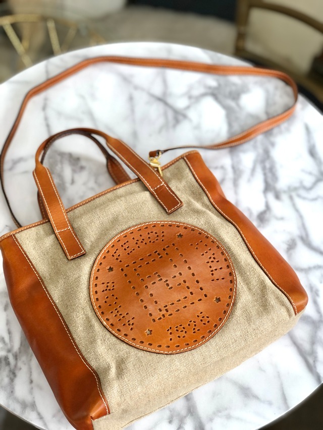 FENDI フェンディ　ジャンボ　ロゴ　レザー×キャンバス　2way　トートバッグ　ベージュ×ブラウン　vintage　ヴィンテージ　オールド　dy35hr