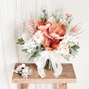 Orange Amaryllis Bouquet＆Boutonniere