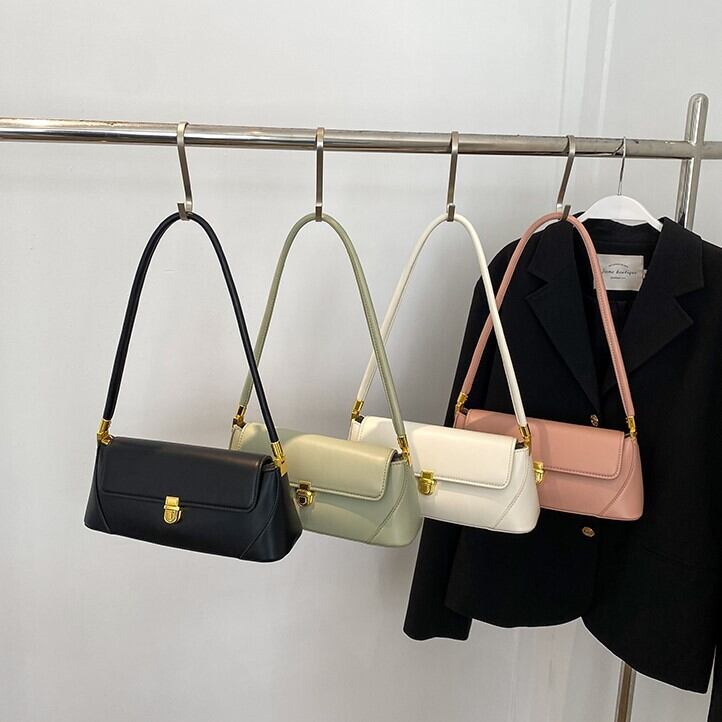 【レビューあり】バッグ レディース レディースバッグ ショルダーバッグ 肩がけバッグ ミニバッグ クラッチバッグ 肩がけ 軽量 自立 ワンショルダー スクエア型 ボタン PU かわいい 大人可愛い きれいめ シンプル カジュアル 大人 上品 おしゃれ ガーリー 送料無料 小さめ ホワイト ブラック グリーン ピンク 無地 春 夏 秋 冬入学式 入園式 卒業式 卒園式 20代 30代 40代 50代 OL 通勤 オフィス お仕事 デート 女子会 韓国系 ファッション コーデ スタイル 高見え モテ トレンド