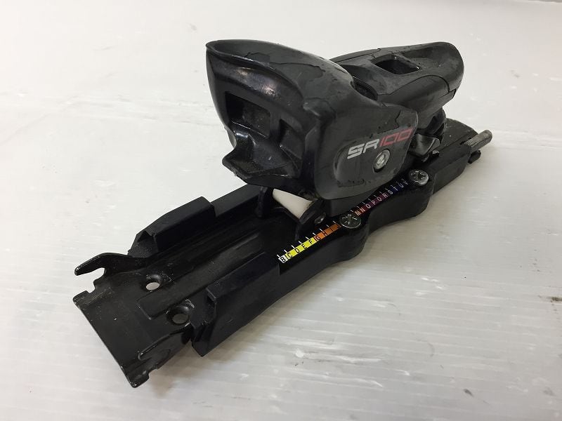 ビンディングパーツ TYROLIA SR100 ヒールピース bin-201007-PA16