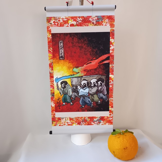 【ミニ掛け軸】妖怪388・ダンボーイ狢(山梨・市川三郷町）